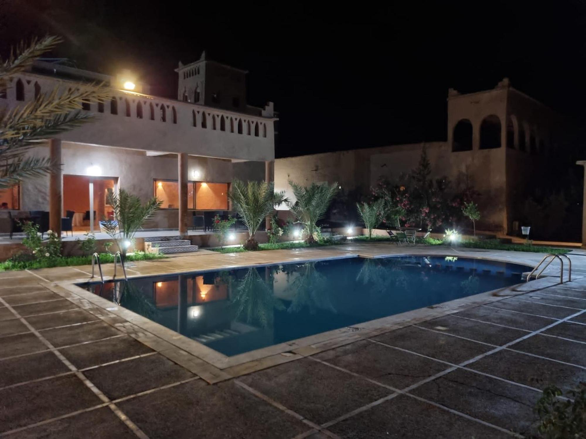 Auberge Famille Benmoro Skoura Exterior foto
