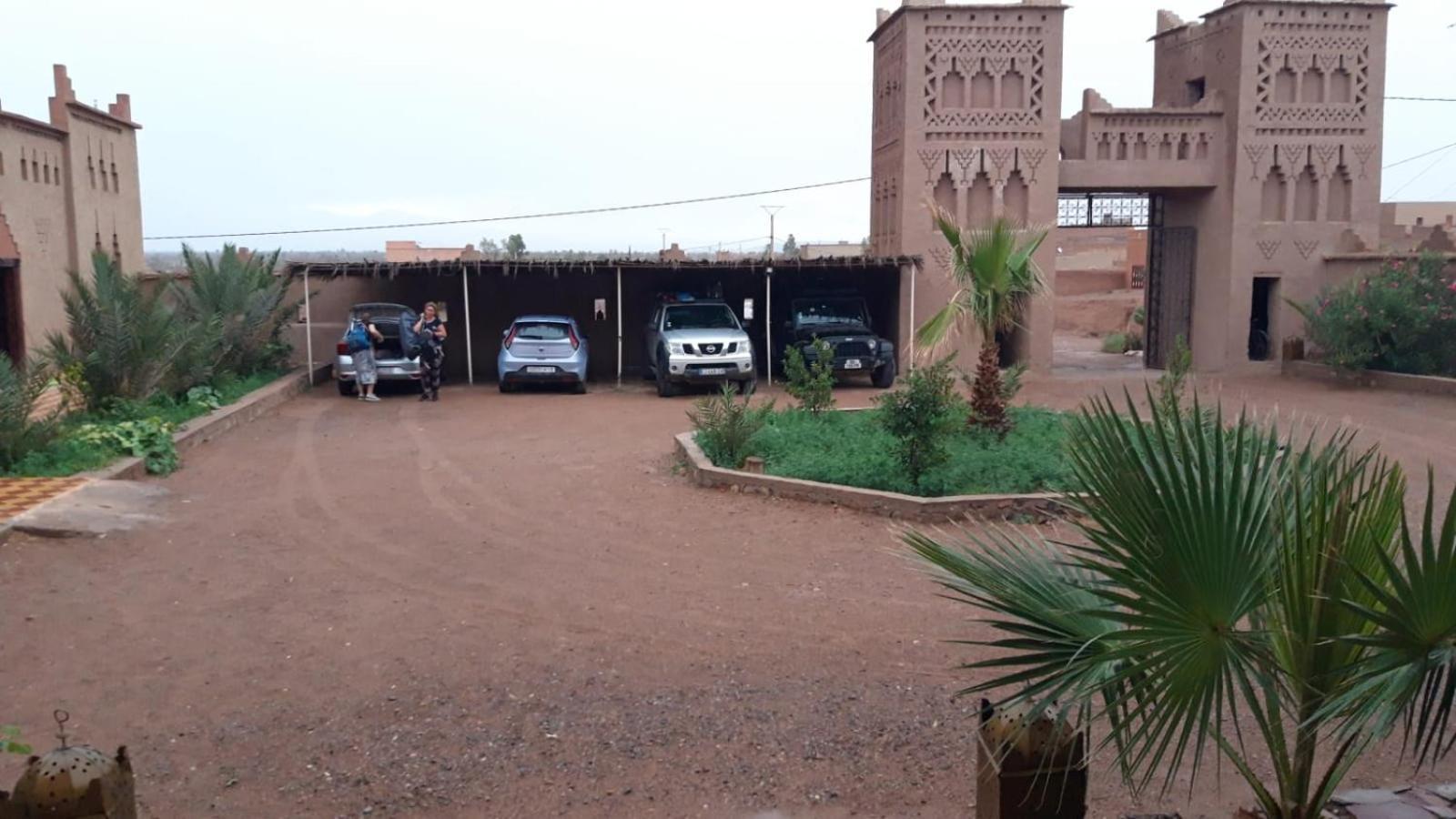 Auberge Famille Benmoro Skoura Exterior foto